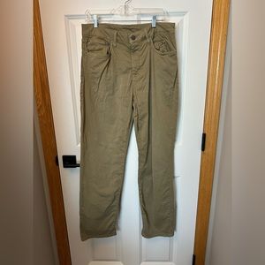 Khaki AEO Relaxed straight pants, 32/32. AEO